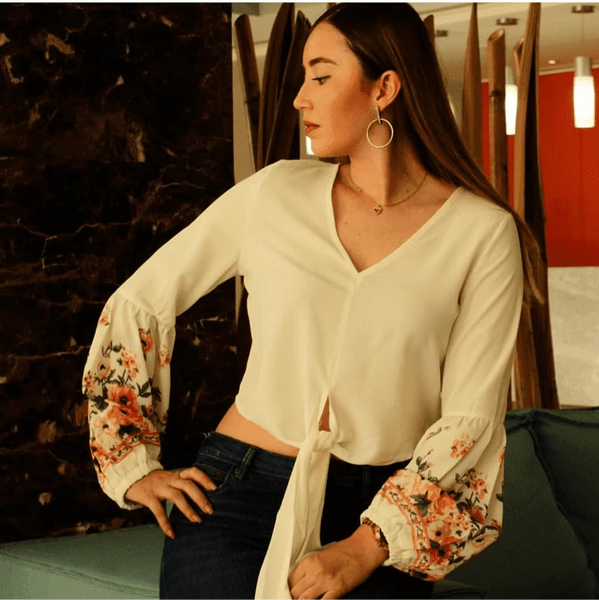 New Women's Shein Floral Chiffon Self-Tie Crop Top, Sz M! Fits True! Rated 4.79 out of 5 stars!