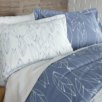 New Wayfair Strongsville Microfiber Reversible Duvet Cover Set in Queen, Blue! Retails $96+