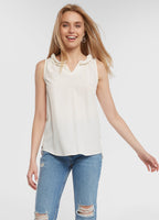 Brand new TRES JOLIE Women's Alexa Ruffle V-Neck Woven Sleeveless Top Blouse, Ivory, Sz XS!