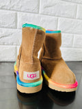 Item shows Light Use! View all photos! UGG Little Kid's Toddler Classic Short Rainbow Boots in Chestnut, Sz 9! Retails $160+