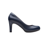 New in box! CLARKS ADRIEL VIOLA PUMP in Navy Leather! Sz 7M!